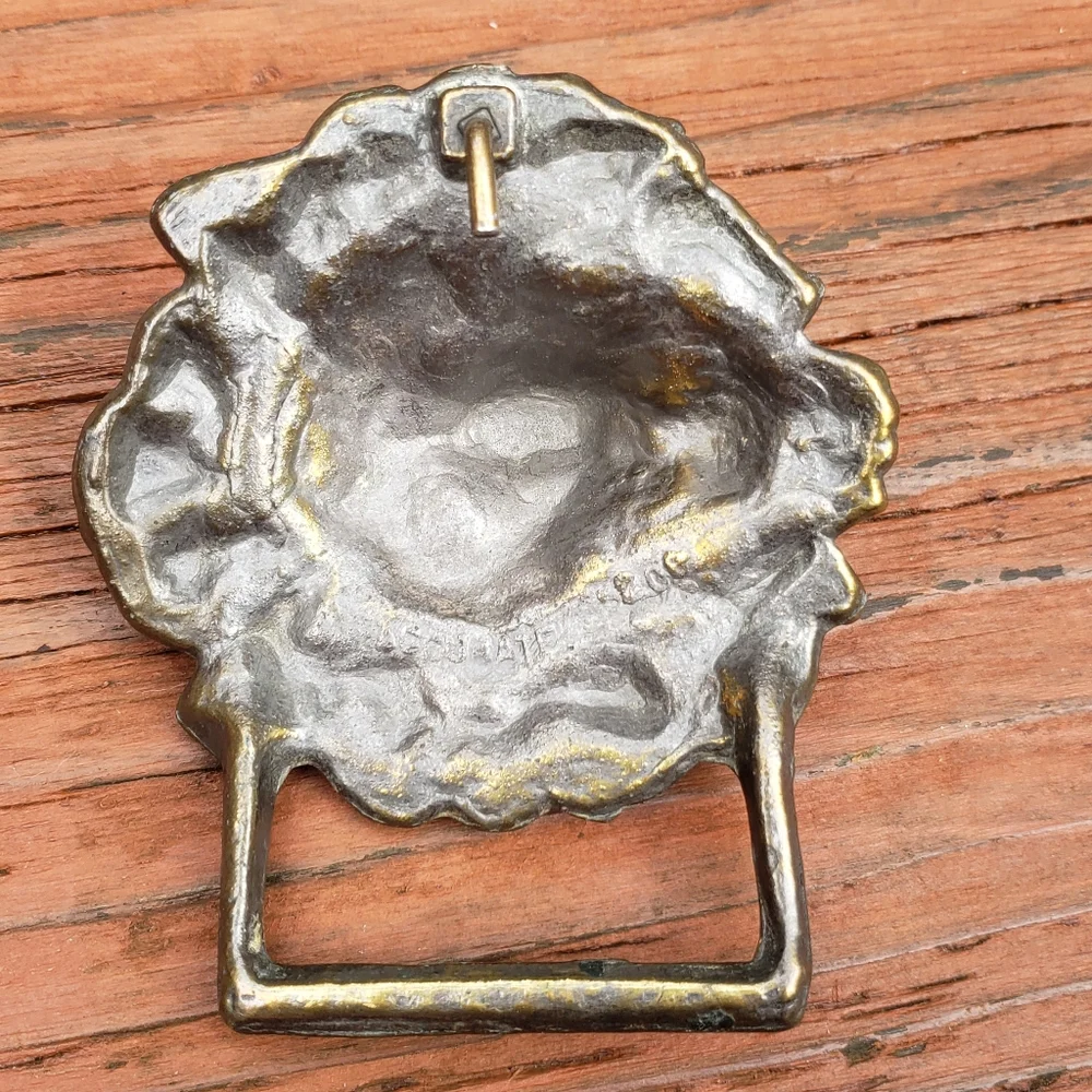 Vintage 1960s Accurate Lion Head Belt Buckle WITH WEAR - Cast Iron Metal